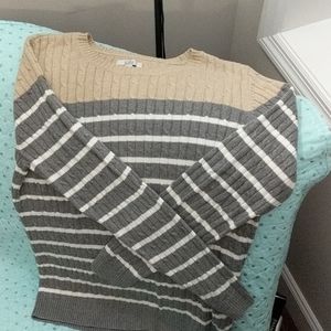 Cable knit gray and white striped cotton crew neck